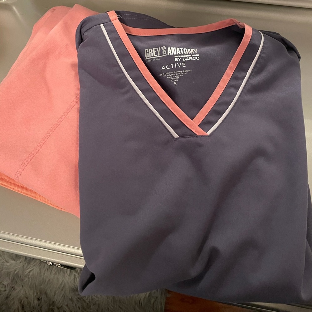 Greys anatomy scrub set